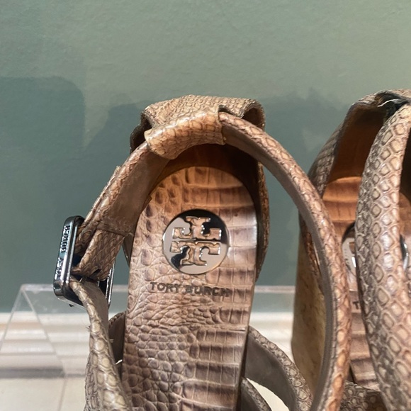 Tory Burch, leather python, embossed, wedge heels, size 8.5 brown - Picture 2 of 7